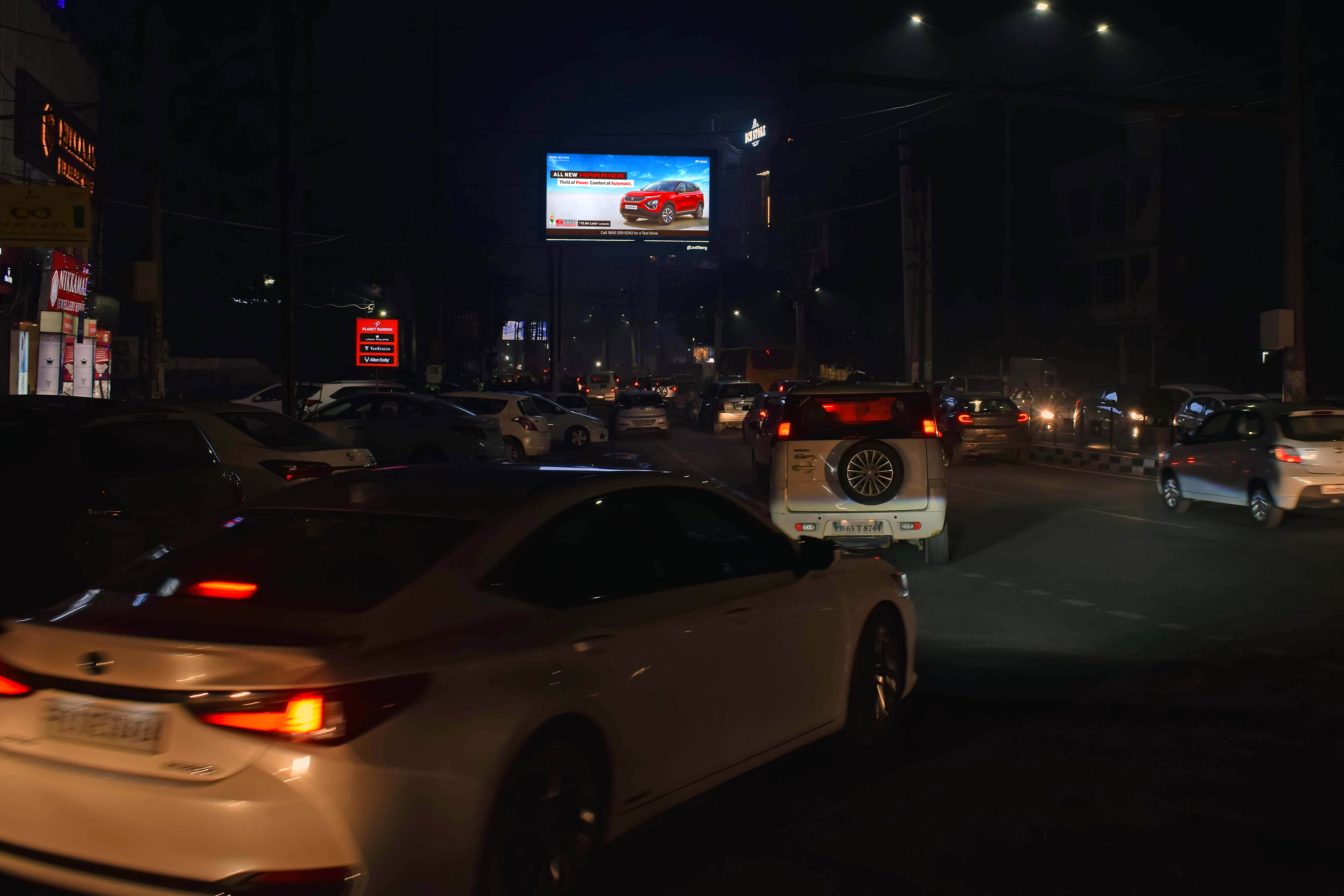 Mall Road1